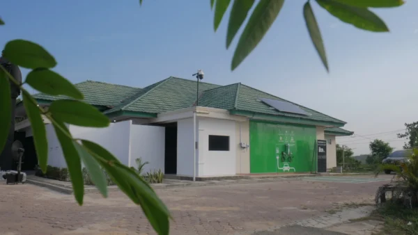 Mengintip PLTS SolaRUV Yang Dipamerkan di Rumah Teknologi IKN